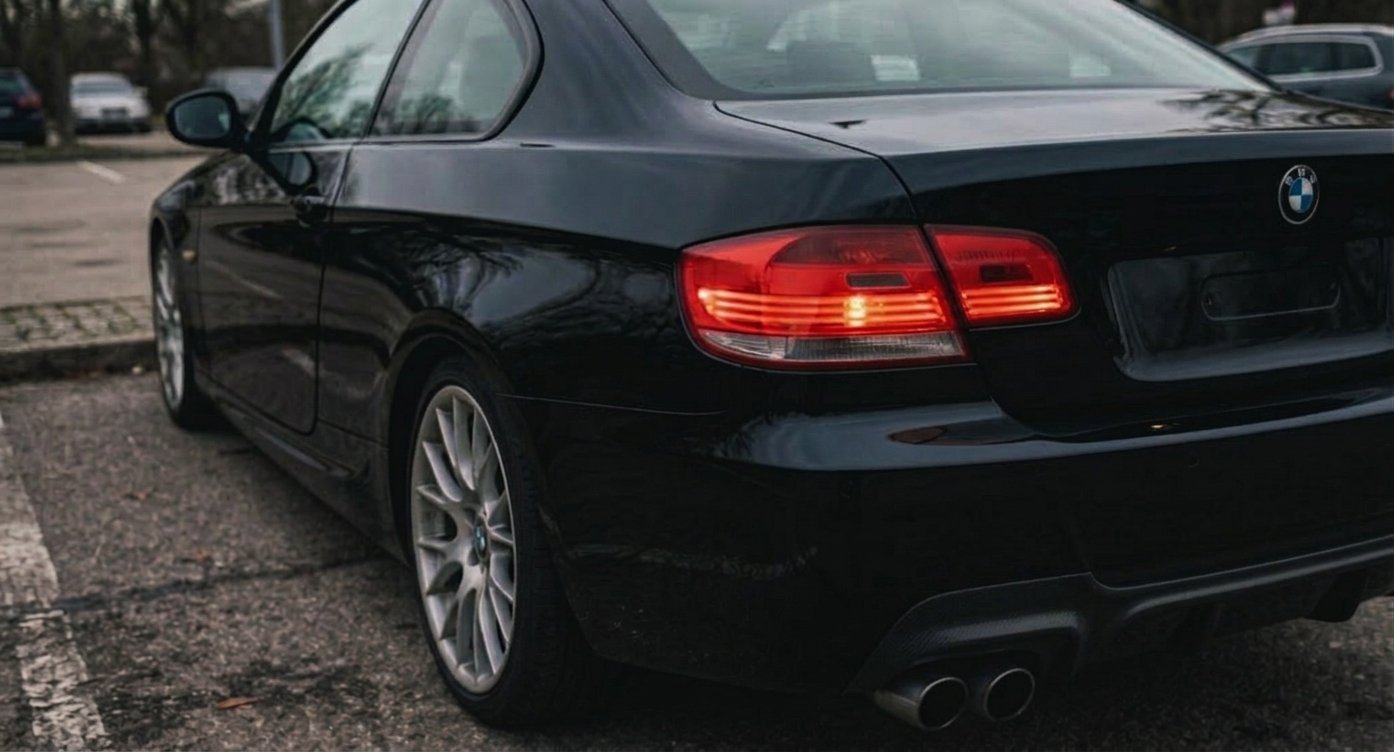 BMW E92 repaired inner taillight